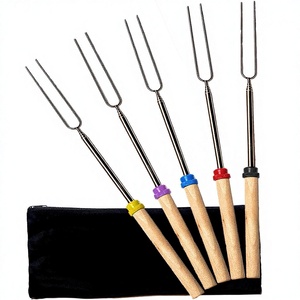 Fourchette de barbecue en acier inoxydable à long manche rétractable en bois, résistante à la chaleur, facile à nettoyer, ensemble d'outils de barbecue pour l'extérieur - Product Image 3