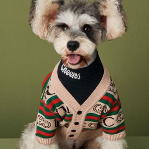 FNJIA Maglione Personalizzato per Animali Domestici, Abbigliamento per Cani e <span class=keywords><strong>Conigli</strong></span>, Cardigan Bianco Lavorato a Maglia con Bottoni e Scollo a V - Product Image 2
