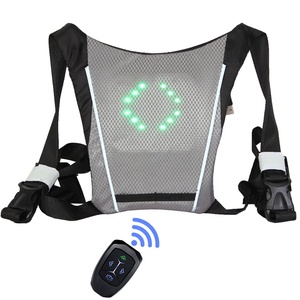 Sans fil rechargeable pour vélos et scooters ECEEN <span class=keywords><strong>veste</strong></span> avant et arrière double visible led <span class=keywords><strong>clignotant</strong></span> sac à dos turn si - Product Image 3