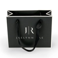 Logo personnalisé noir mat papier vêtement emballage cadeau sac en papier sac à provisions sacs en papier de luxe avec poignée