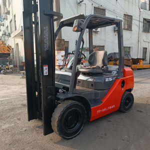 Moteur GPL d'origine japonaise d'occasion pour chariot élévateur 3 tonnes, dimensions du fourche 1220x125mm - Product Image 1