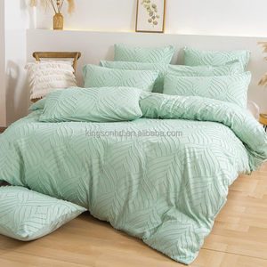 <strong>Leaf</strong> Shape Nonwoven Folded Tufted Duvet Cover Set 1pc Duvet + 2pc Pillowcases Light-Weight Textured <strong>Bedding</strong> - Product Image 2