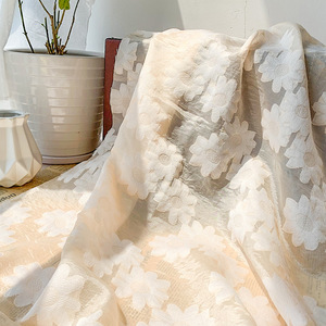 Tessuto <span class=keywords><strong>per</strong></span> Abbigliamento Femminile, 100% Poliestere, Jacquard con Motivi Floreali, <span class=keywords><strong>Organza</strong></span> <span class=keywords><strong>per</strong></span> <span class=keywords><strong>Abiti</strong></span> Eleganti da Donna - Product Image 3