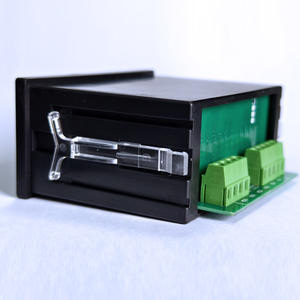 Controllore di Conducibilità Online per il Monitoraggio dell'Acqua nei Processi Igienici con Elettrodo a Flangia in Acciaio Inox 1.0 per Acqua ad Alta Purezza - Product Image 3