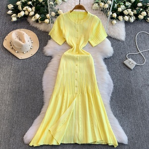 Vestido de punto con cuello redondo y cremallera para mujer, otoño/invierno, con cintura elástica y falda elegante con drapeado. - Product Image 1