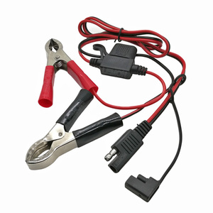 Câble de <span class=keywords><strong>batterie</strong></span> pour <span class=keywords><strong>moto</strong></span> avec connecteur terminal SAE, pinces crocodiles en acier et cuivre, et fusible 18AWG 1m - Product Image 1