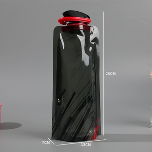 Botella de Agua Plegable – Botella Deportiva para Correr, Acampar, Hacer Senderismo – Ligera y a Prueba de Fugas, Libre de BPA - Product Image 1