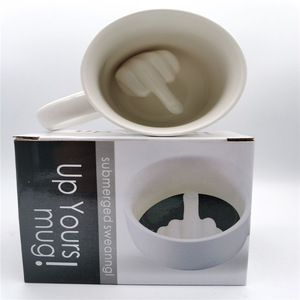 Engraçado meio dedo copos e canecas cerâmicas para café chá leite até o seu café caneca - Product Image 5