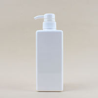 Vente en gros emballage plastique de luxe vide PETG personnalisé 650ml bouteille carrée de shampooing revitalisant à pompe pour soin des cheveux et de la peau du corps