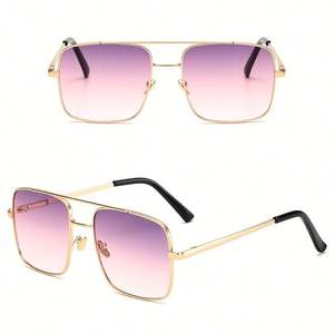 Lunettes de soleil carrées à double pont personnalisables avec logo, tendance 2025, pour hommes et femmes, protection UV400, en métal, style pilote, pour la conduite - Product Image 4