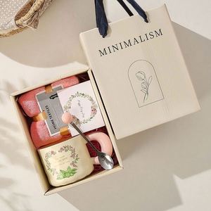 Ensemble de tasses en céramique personnalisées de luxe pour femmes, cadeau promotionnel créatif pour le bureau, le Nouvel An, les remerciements - Product Image 4