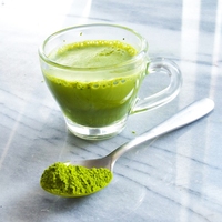Poudre de thé Matcha personnalisée emballée et amincissante mélangée à la saveur de noix de coco disponible en vrac boîte de Sachet sac tasse