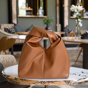 Soft <span class=keywords><strong>Dumpling</strong></span> Fashion 2024, último diseño, bolso de PU para mujer, venta al por mayor, fiesta, Etiqueta Privada, bolsos de lujo personalizados para mujer - Product Image 5