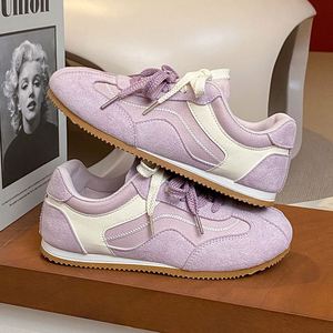 Zapatillas de entrenamiento alemanas para mujer, novedad de verano 2026, con aumento de altura interior, a la moda, versátiles, estilo 'ugly cute' Agam, deportivas casuales de skate. - Product Image 1