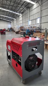 Máquina de <span class=keywords><strong>limpieza</strong></span> de alta presión de 300 bar, nueva máquina de gasolina de alta resistencia para dragado y drenaje de alcantarillado en sitios de construcción - Product Image 4