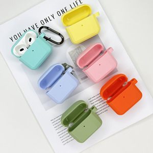 Funda Protectora de Silicona de Color Sólido para Auriculares Inalámbricos Bluetooth Apple <span class=keywords><strong>AirPods</strong></span> <span class=keywords><strong>3</strong></span>.ª Generación, Bolsa de Almacenamiento Anticaídas, Modelo 4G Grueso - Product Image 3