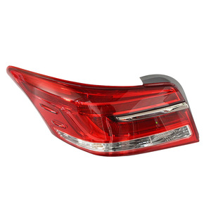 Luces Traseras LED para Toyota Vios 2017-2020 H7 25w 3000lm Rojas Izquierda y Derecha 81550-0D800 - Product Image 4
