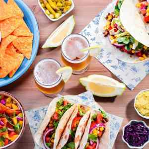 Grease Proof <b>Wax</b> <b>Paper</b> Packaging Food Liner Keep Fresh Popular Printed <b>Wax</b> <b>Paper</b> - Product Image 4