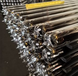 <span class=keywords><strong>Chauffe</strong></span>-<span class=keywords><strong>eau</strong></span> solaire commercial 150L <span class=keywords><strong>200L</strong></span> avec geyser sous vide à tube évacué sans pression en acier inoxydable par énergie solaire 240L - Product Image 3