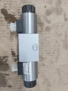 วาล์วโซลินอยด์ Wandfluh รุ่น WDMFA06-ACB-G24-M29 - Product Image 6