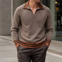 Herren-Pullover mit Kragen, Feinststrick, Taupe mit Streifenbesatz, Warm für den Winter, OEM ODM mit Eigenem Logo