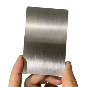 Cartes <span class=keywords><strong>de</strong></span> visite en métal gravées en acier inoxydable vierge <span class=keywords><strong>de</strong></span> 0.8mm au <span class=keywords><strong>prix</strong></span> <span class=keywords><strong>de</strong></span> gros - Product Image 1