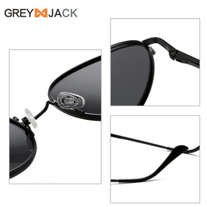 Nouvelles lunettes de soleil pour hommes de style européen et américain, monture ronde en métal, verres polarisés TAC UV400, couleur noire, design punk pour le cyclisme - Product Image 2