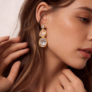 ต่างหูคริสตัลทรงหยดน้ำ ชุบทอง 18k ดีไซน์ทรงหยดน้ำรูปทรงเรขาคณิต สำหรับใส่ทุกวัน - Product Image 1