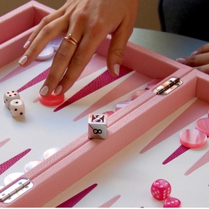 Mesa de backgammon de viaje rosa claro, incrustaciones interiores de cuero, Shesh Besh Nard, corrector de acetato, piedras, juguete, juego informal, caja de regalo - Product Image 3