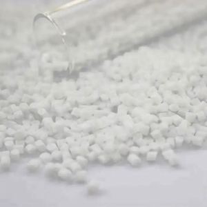 Suministro a Granel de Hojuelas de Plástico PET para Alimentos, Material 100% Virgen, Polvo para Moldeo, Alta Resistencia al Calor, Precio Competitivo al por Mayor - Product Image 3