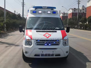 Ambulance compacte F0RD pour le transport de patients dans les communes rurales, service de premiers secours médicaux - Product Image 3