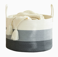 Panier de rangement tressé à la main en corde de coton avec poignée ; Organisateur multi-usages de style américain pour couches de bébé, vêtements saisonniers et linge sale