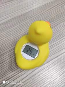 Thermomètre numérique pour bébé LDT-87, le bain pour bébé jouet flottant thermomètre de température de sécurité canard jaune classique - Product Image 3