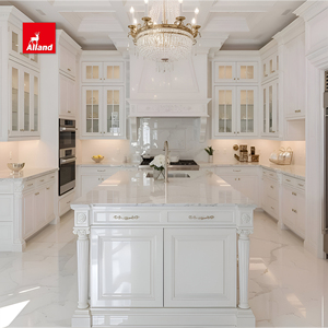 Klasik Fransız Tarzı Mutfak Dolabı, El Yapımı Masif Ahşap Roma Sütunu Mobilyaları ve Detaylı Ahşap Tavan Pervazları ile - Product Image 1