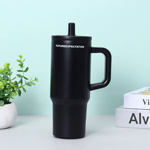แก้วกาแฟเก็บความร้อนในรถยนต์ 710 มล. สแตนเลสสตีลสุญญากาศ พร้อมหูจับ ฝาปิด และหลอดดูดแบบใช้ซ้ำได้ - Product Image 5
