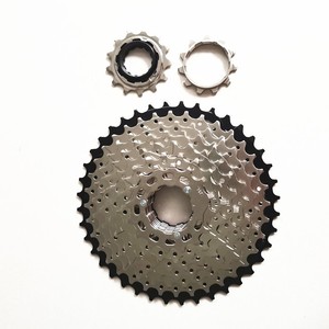 Cassette de Bicicleta de 11 Velocidades 11-40T de Aleación de Aluminio Duradero con Piñón Libre Multietapa para Piezas de Bicicleta de Montaña - Product Image 1