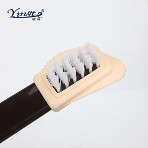 Brosse à chaussures Yinste, poils en nylon, manche en plastique, pour le nettoyage du daim et du cuir de cerf - Product Image 3