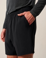 Shorts de sport respirants à taille mi-haute élastique personnalisés de haute qualité en nylon/élasthanne couleur unie pour hommes, service OEM