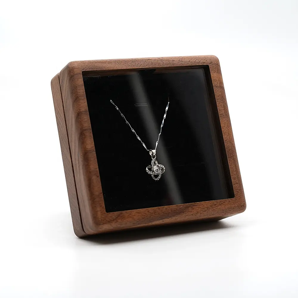 Boîte cadeau de collier de bijoux en noyer noir en bois massif boîte de médaillon de broche de boucle d'oreille boîte d'emballage en bois personnalisée