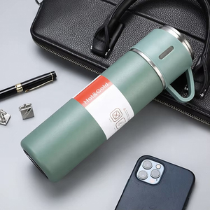 Ensemble cadeau promotionnel <span class=keywords><strong>de</strong></span> haute qualité, gobelet isotherme 500 ml avec trois couvercles, bouteille d'eau en acier inoxydable, logo personnalisé, idéal pour les cadeaux. - Product Image 4