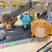 Grande mascotte gonflable géante en forme d'animal de dessin animé avec surface en peluche, pour événements commerciaux, festivals, expositions photo et utilisation aquatique