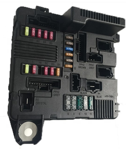 Módulo de Fusibles para Caja de Fusibles Automotriz 8200306033 <span class=keywords><strong>Usado</strong></span> para Renault <span class=keywords><strong>Megane</strong></span> - Product Image 4