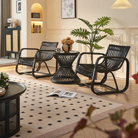 Ensemble de meubles de salon Foshan : Tables basses, tables à thé, tables de salle à manger en bois et rotin tressé pour l'extérieur, chaises de jardin décontractées en rotin tressé pour patio