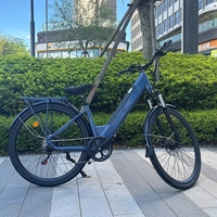 Vélo électrique urbain pour adultes - Moteur sans balais 250W, cadre en acier au carbone, batterie au lithium, freins à disque avant/arrière, normes européennes, électronique