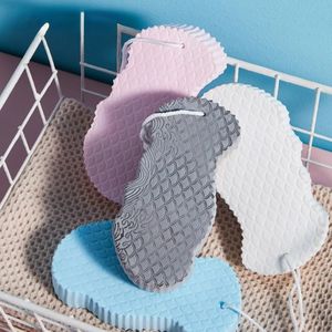 Éponge exfoliante douce carrée moderne pour le corps de bébé, à utiliser sous la douche - Product Image 3