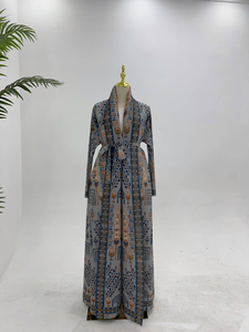Ropa islámica elegante de talla grande Abaya para mujer, Túnica plisada de manga larga, cárdigan con estampado árabe, Abaya abierta frontal para mujer musulmana - Product Image 4