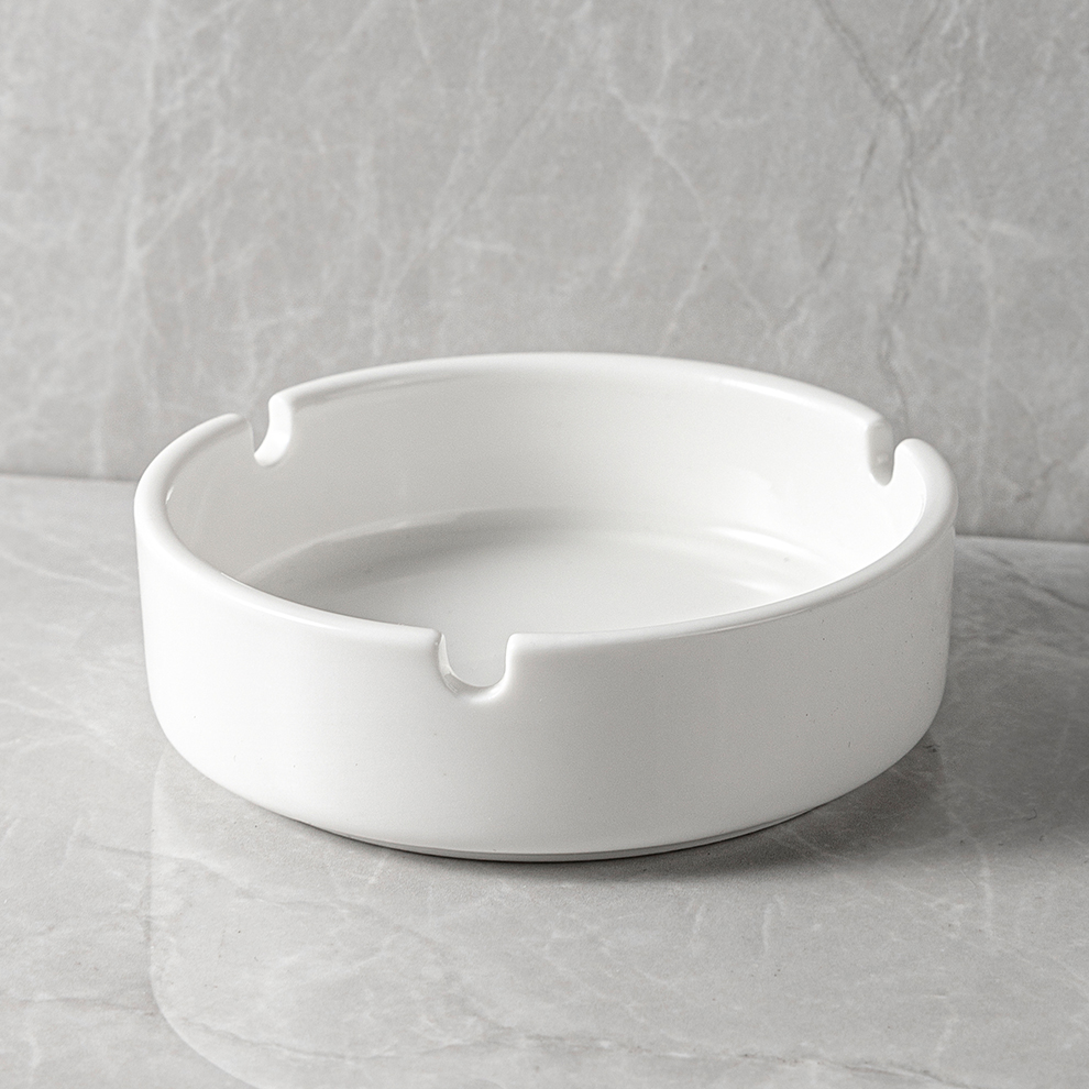 卸売灰皿カスタム2021食器センドライヤーシガーバーウェアOEMプリント