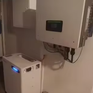 Batería de alto voltaje en stock en la UE, 20 kWh, batería de litio apilable HV, paquete de baterías solares Plug and Play con dongle WIFI, 51.2V 52Ah - Product Image 4