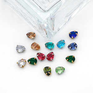 Strass en verre en forme de goutte, cousus main, avec base dorée, pour robes de mariée et accessoires de chaussures - Product Image 4