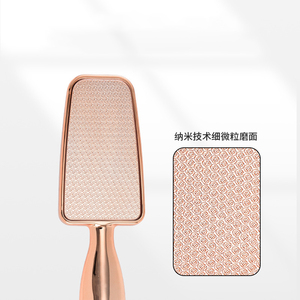 Râpe à pieds à long manche, surface à mailles fines, outil de pédicure pour éliminer les callosités et les peaux mortes - Product Image 2